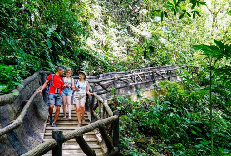 People walking on an Intrepid Travel premium tour in Costa Rica