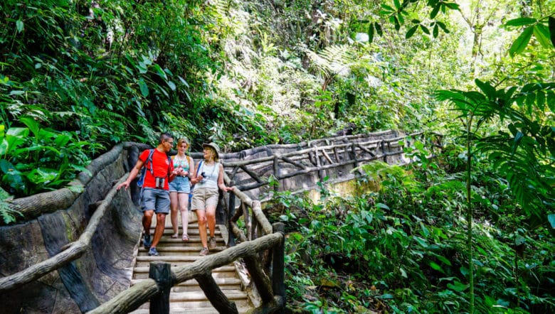 People walking on an Intrepid Travel premium tour in Costa Rica