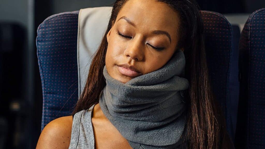 Travel pillows from brands like trtl can improve your in-flight experience (Photo: Trtl via Amazon)